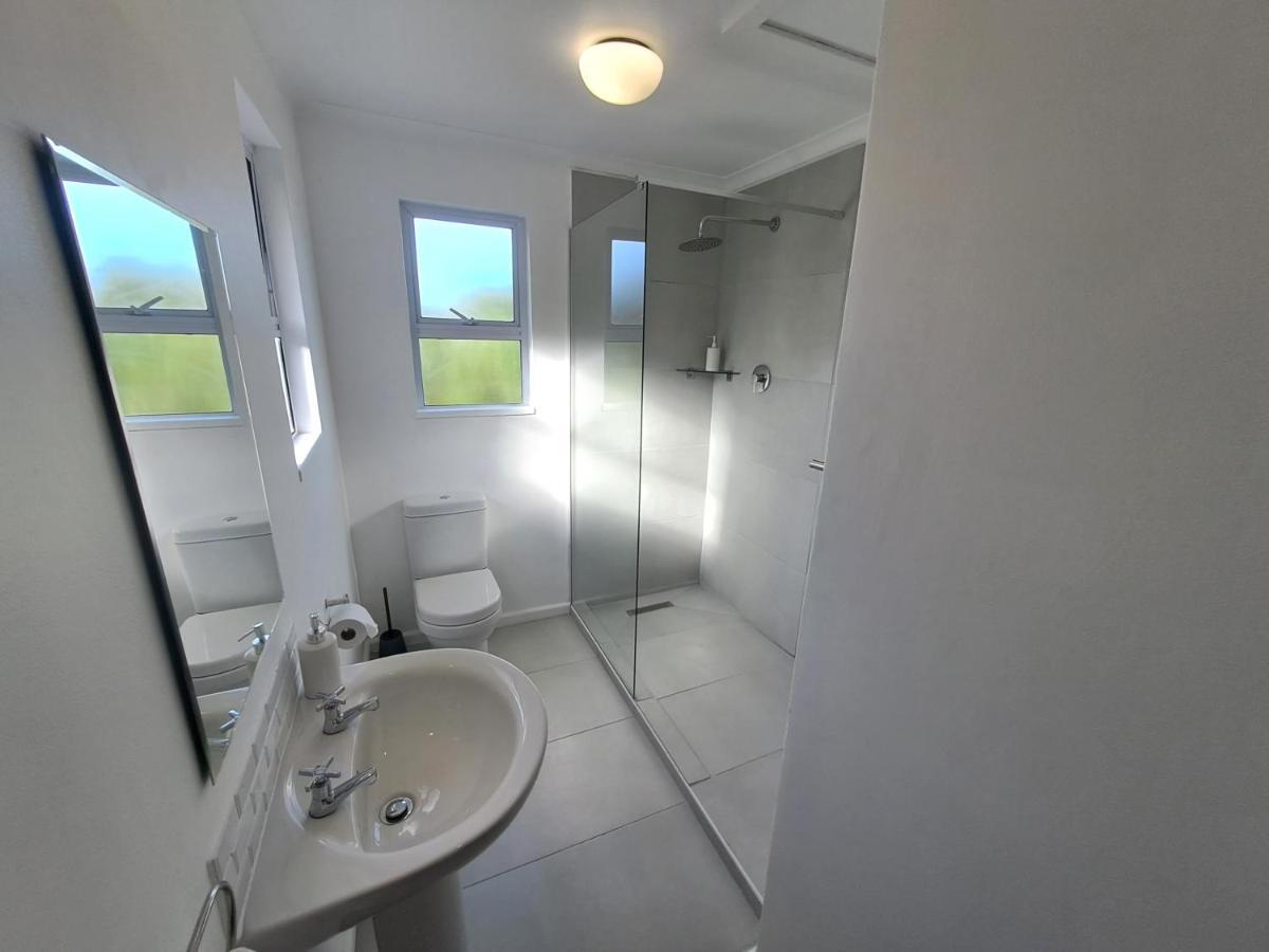 Atlantic Dream Beachfront Villa 斯卡伯勒 外观 照片